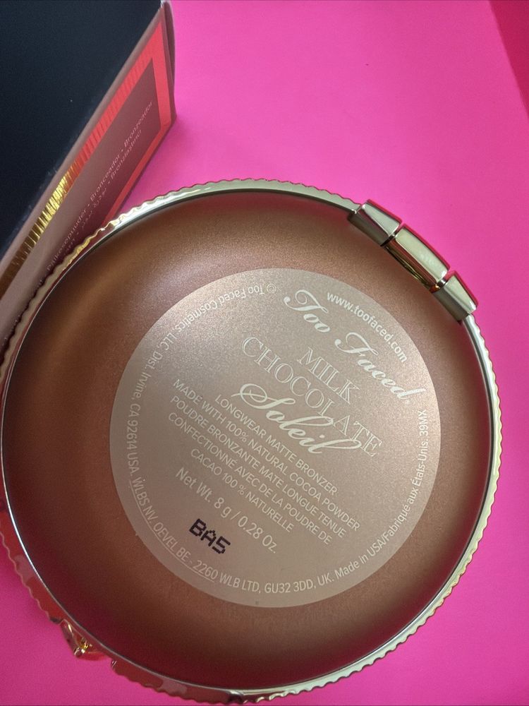 Immagine di Too Faced Milk Chocolate Soleil Long Wear Matte Bronzer Matte 8g BNIB 3