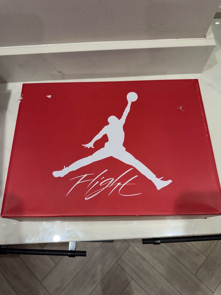 Air Jordan 4 Retro Sneakers 9