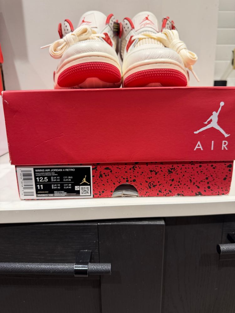Air Jordan 4 Retro Sneakers 7
