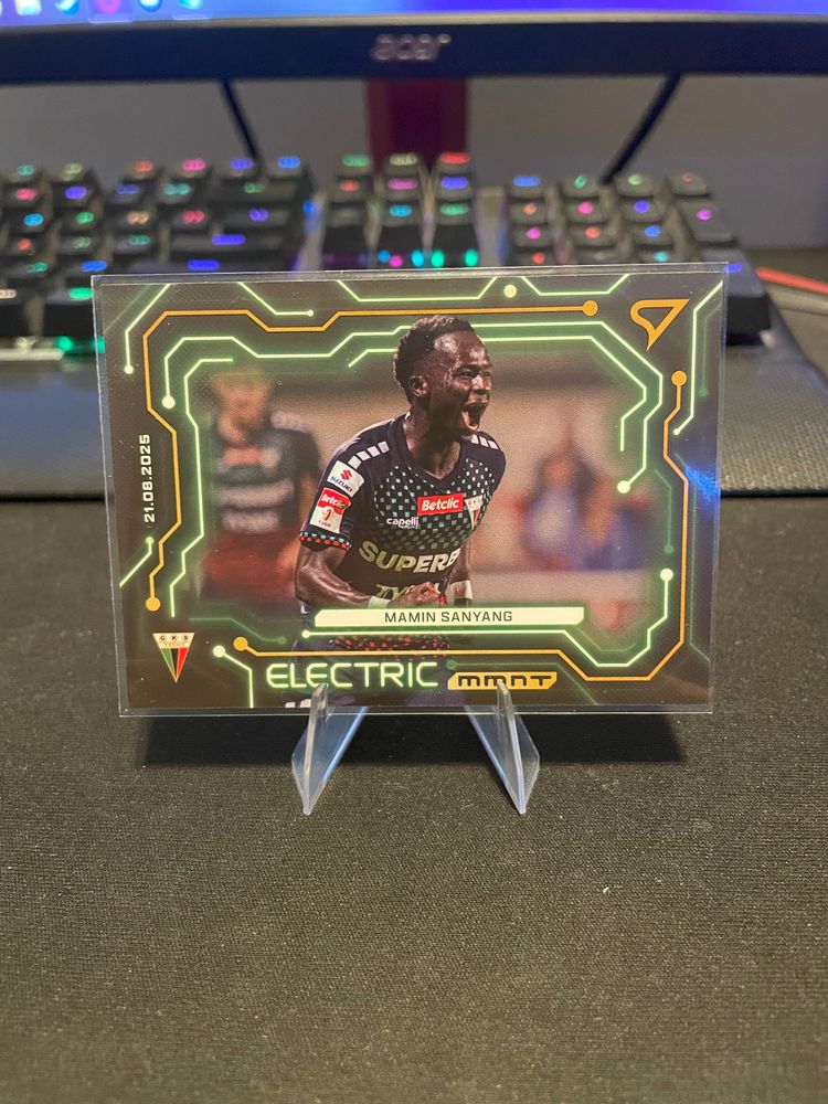 Electric Mint Trading Card