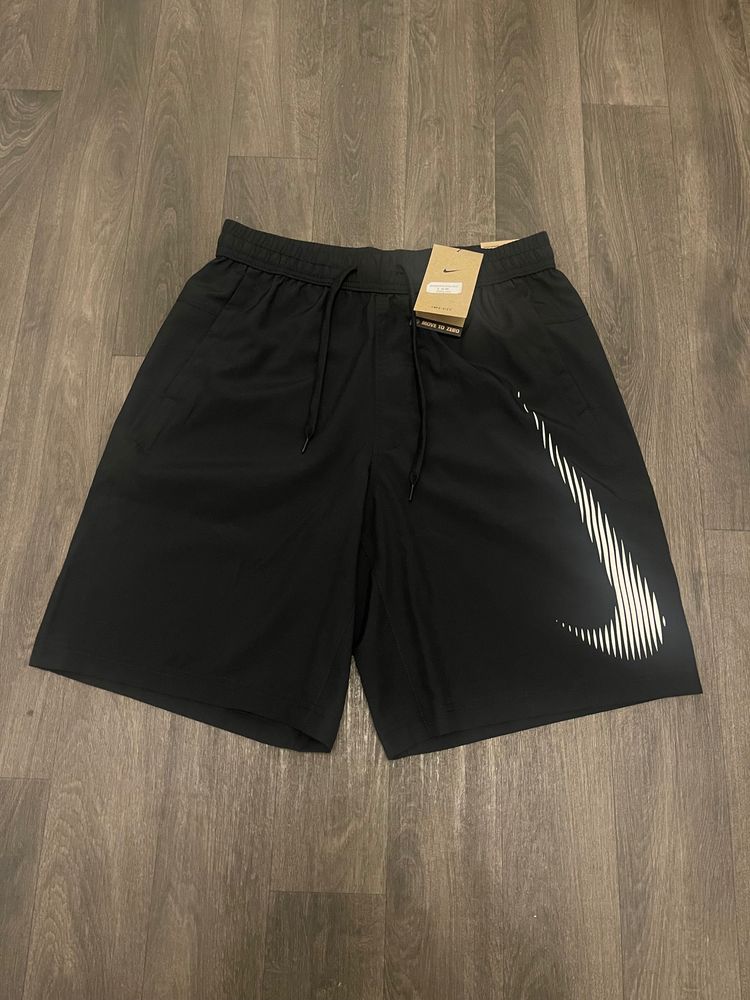 Nike Nike Form Black Shorts imagen del producto