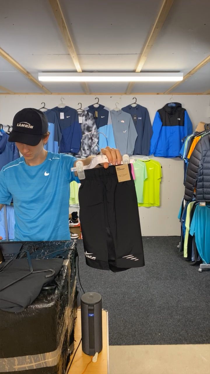 Other M SHORTS product image