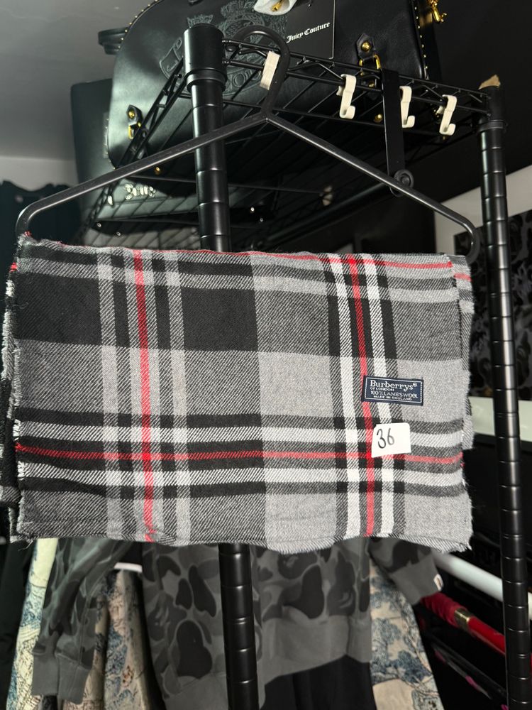 Burberry #36 £200RRP Grey Vintage Burberry Plaid Scarf Lambswool product image