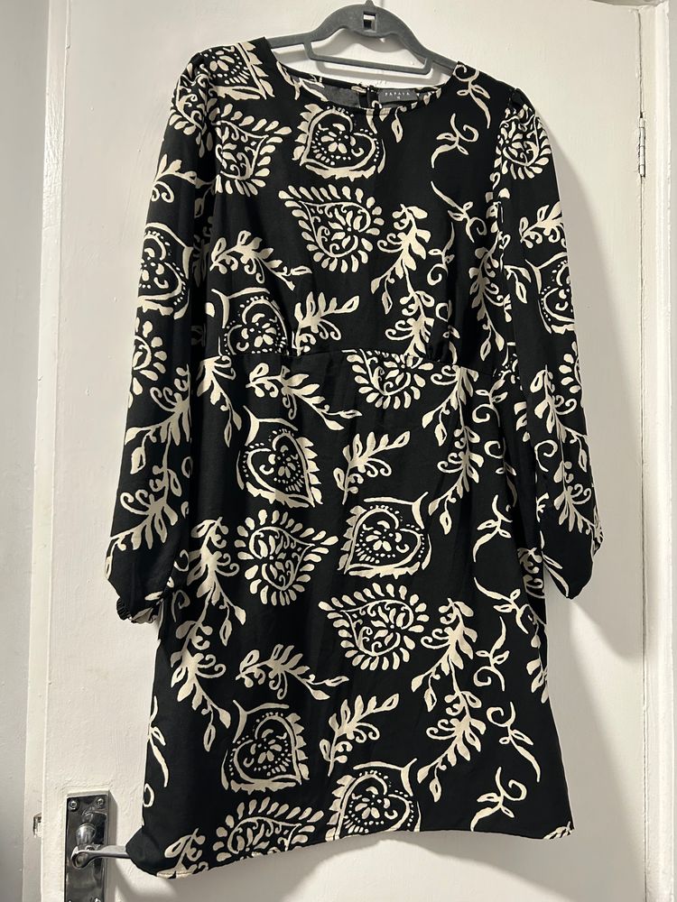Papaya Black And White Patterned Dress