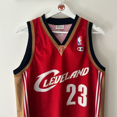Cleveland Cavaliers Lebron James Champion jersey - Medium