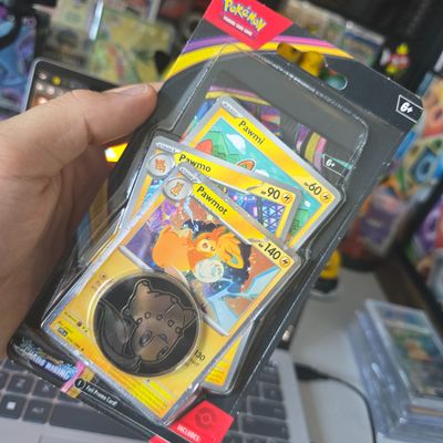 🐸Choas Rising Blister Sealed🐸