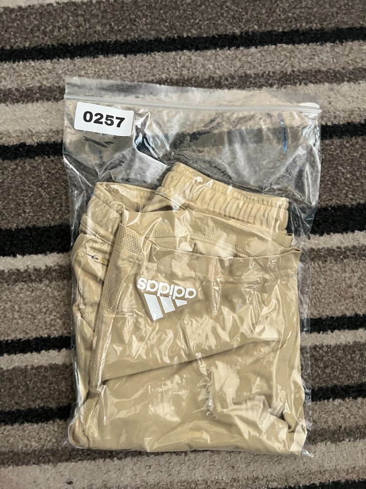 Adidas Adidas Aeroready Football Shorts Beige Small - 0257 product image
