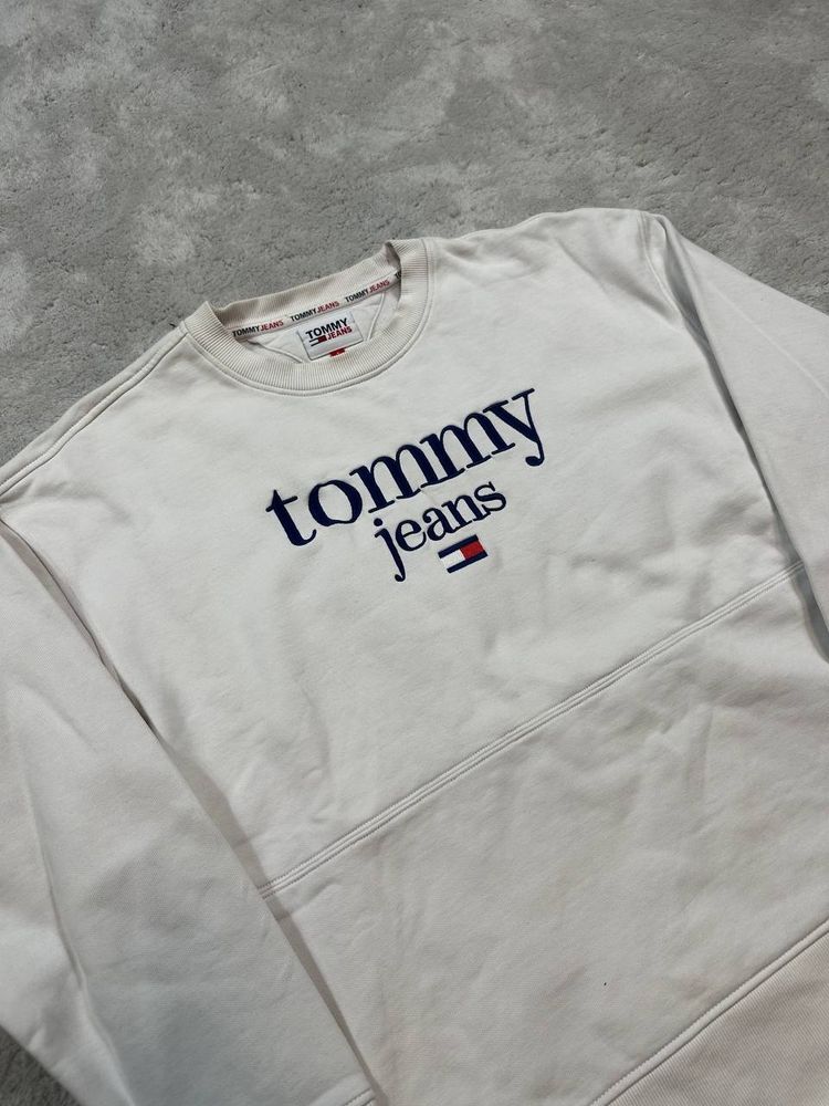 Tommy Jeans White Sweatshirt image 2