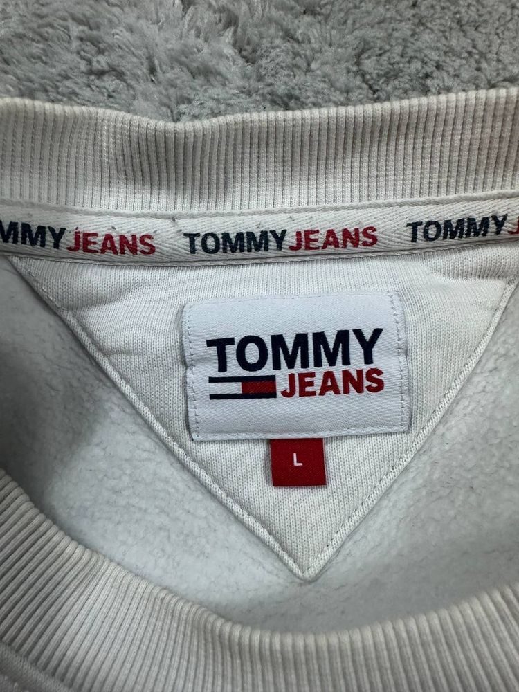 Tommy Jeans White Sweatshirt image 3