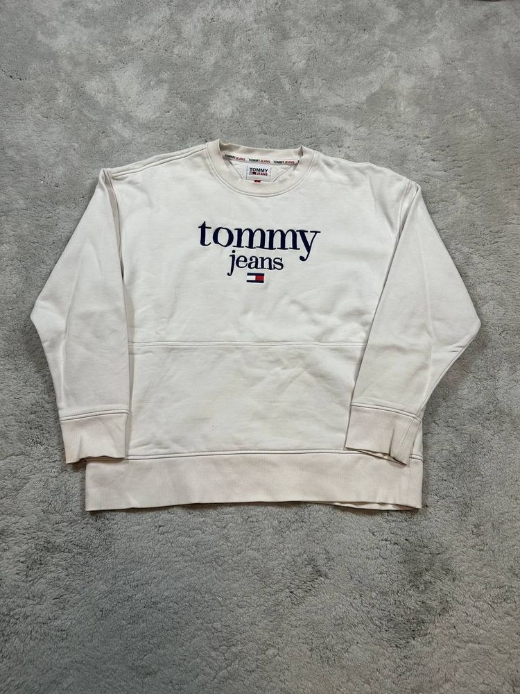 Tommy Jeans White Sweatshirt image 1