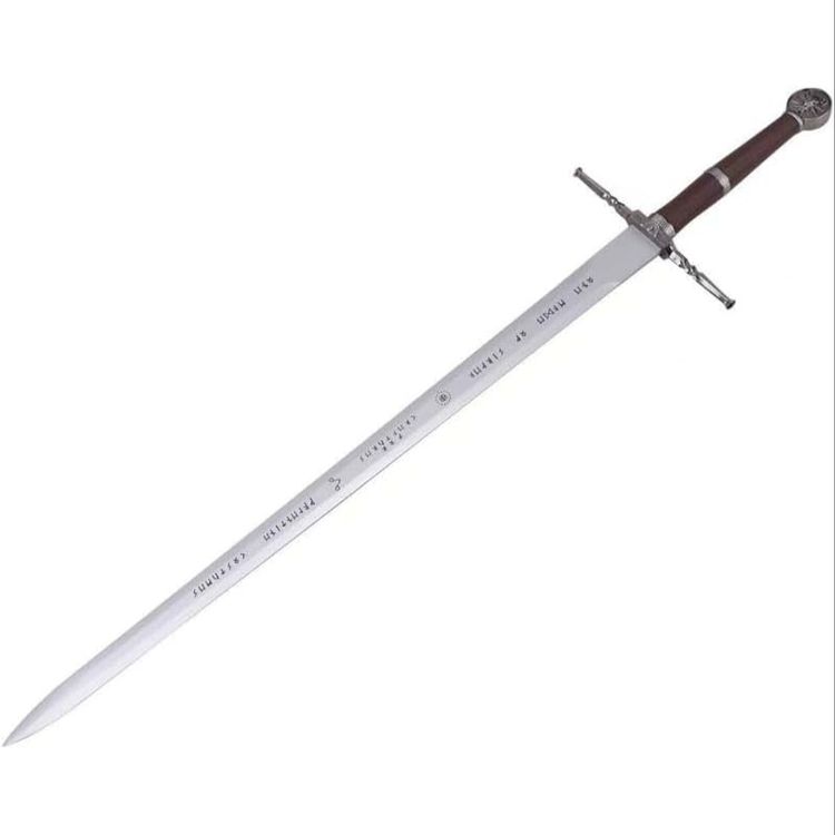 Immagine di The Witcher 3 Wild Hunt Geralt of Rivia with Wolf Pommel Wooden Cosplay Replica Sword 1