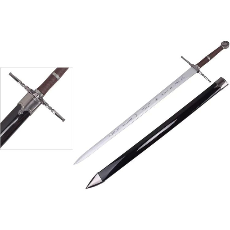 The Witcher 3 Wild Hunt Geralt of Rivia with Wolf Pommel Wooden Cosplay Replica Sword image 3