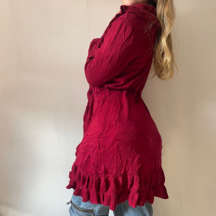 New Direction Red Ruffle Cardigan Sweater imagen 2