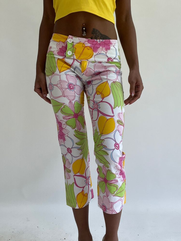 💚zara larsson drop | extra small white floral cropped trousers 6