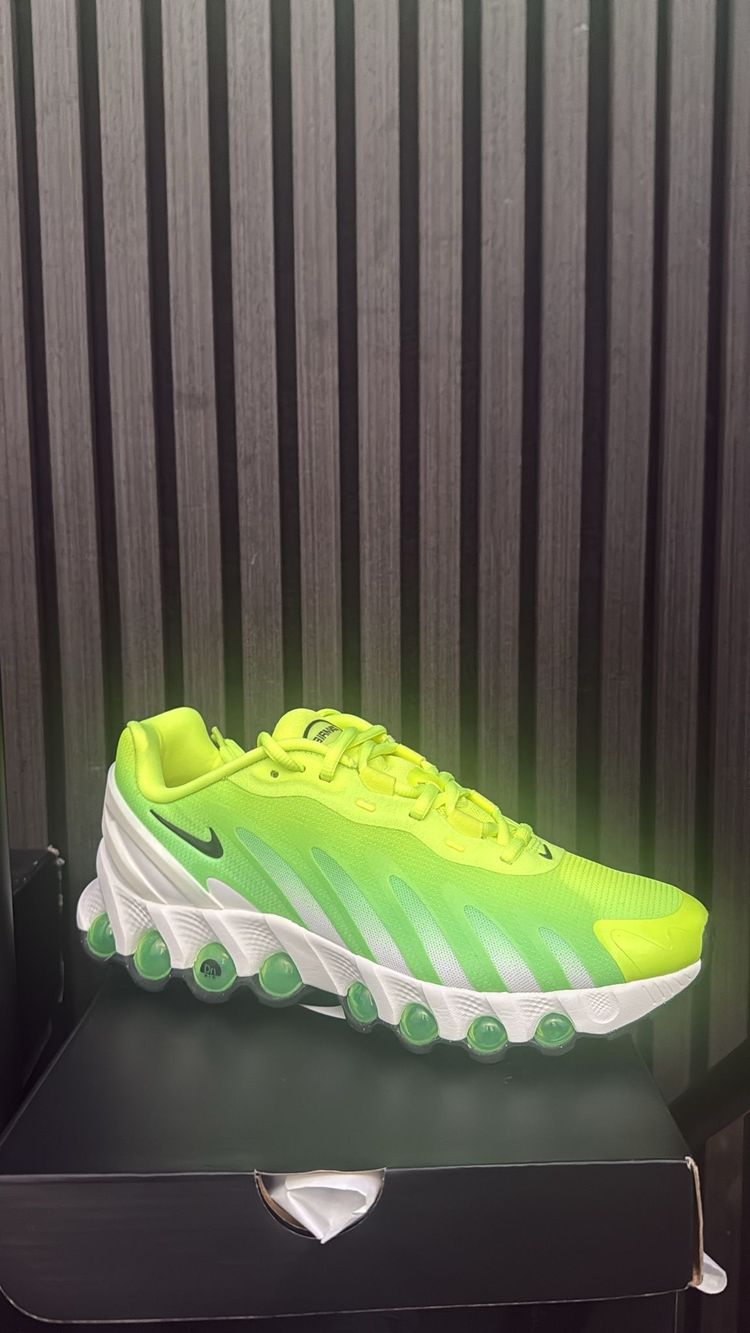 Nike dn8 volt green strike 