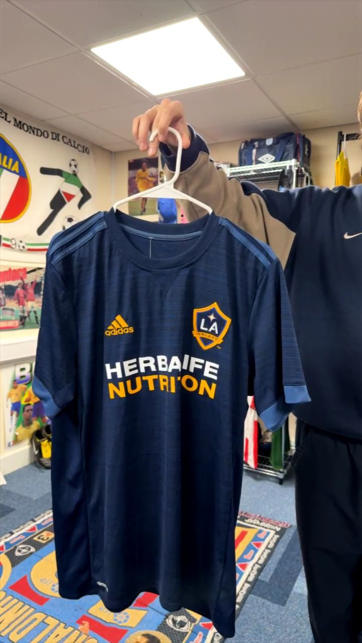 LA Galaxy LA Galaxy 2018 Away Shirt (L) product image
