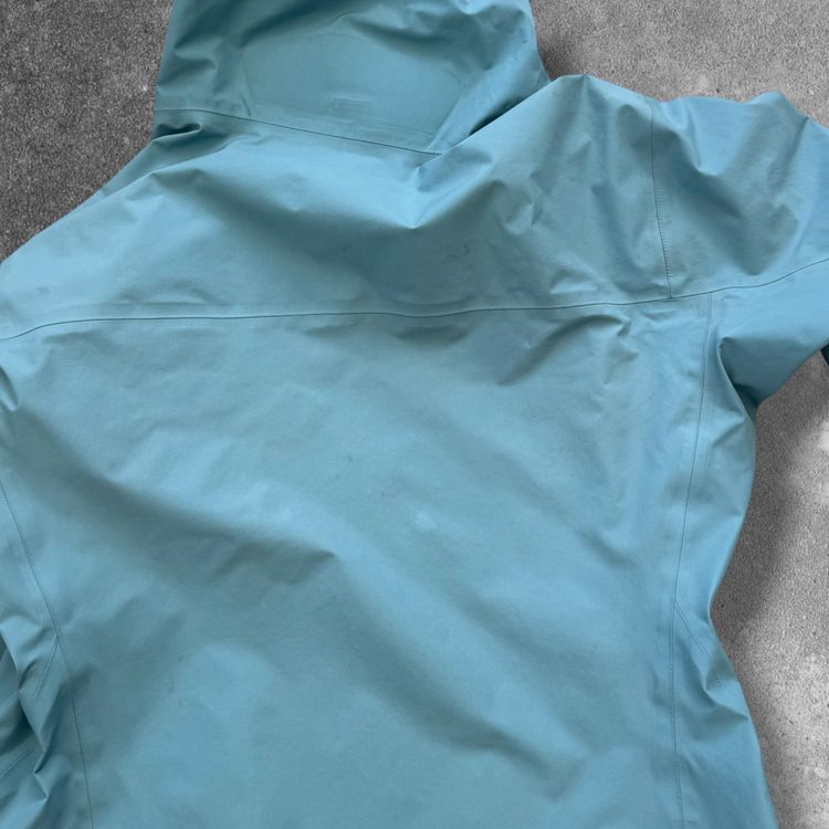 Arc'teryx Women's Beta LT Small RRP £550 image 8