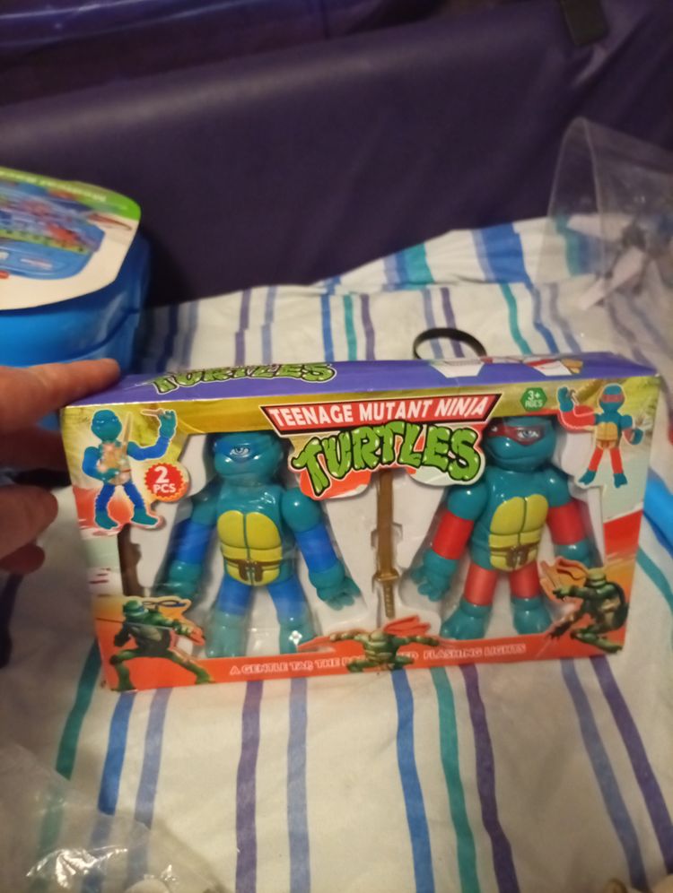 Teenage Mutant Ninja Turtles Action Figures Set image 1