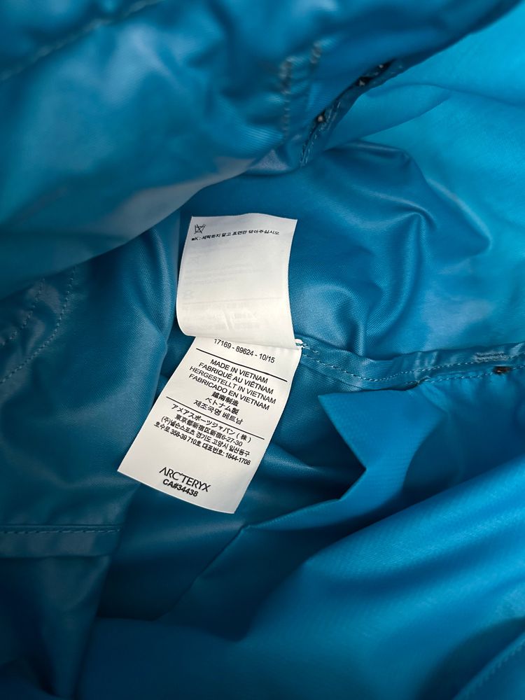 Arc’teryx Ceirzo 18 Backpack Blue 10
