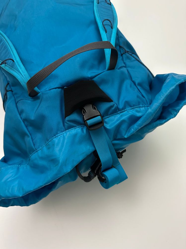 Arc’teryx Ceirzo 18 Backpack Blue 8