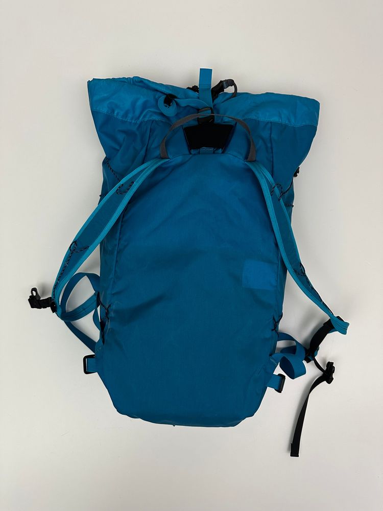 Arc’teryx Ceirzo 18 Backpack Blue 5