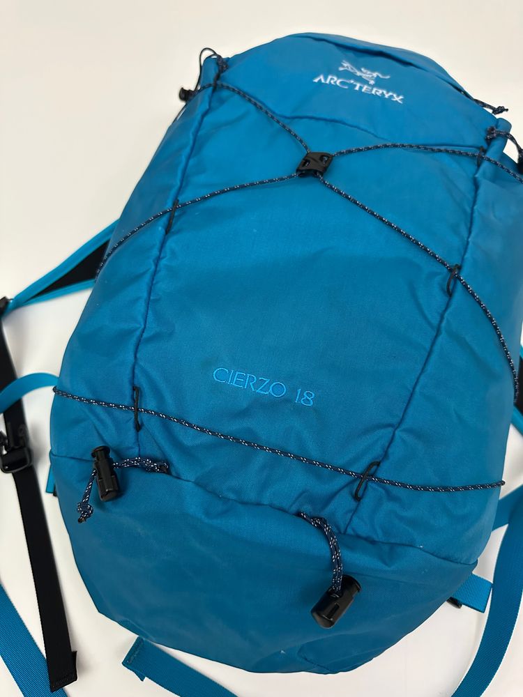 Arc’teryx Ceirzo 18 Backpack Blue 7