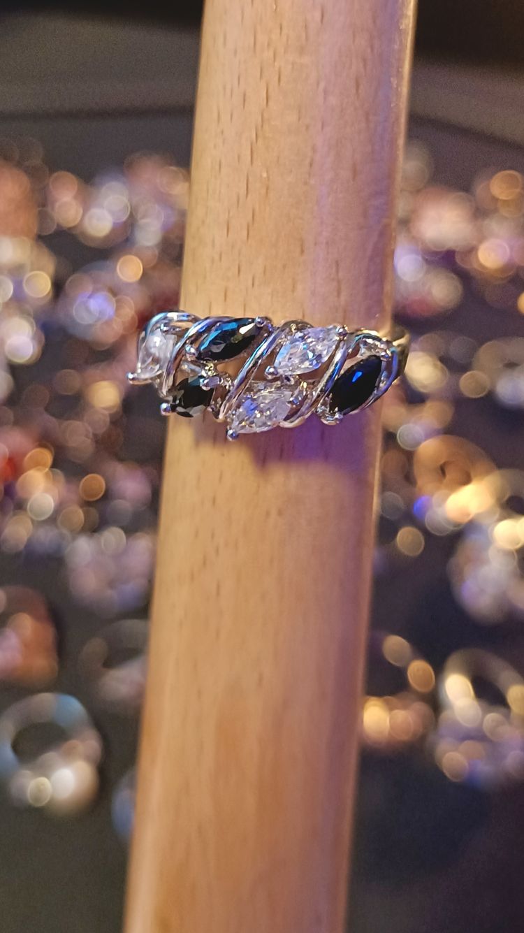 Silver-Tone Multi-Stone Cluster Ring 9
