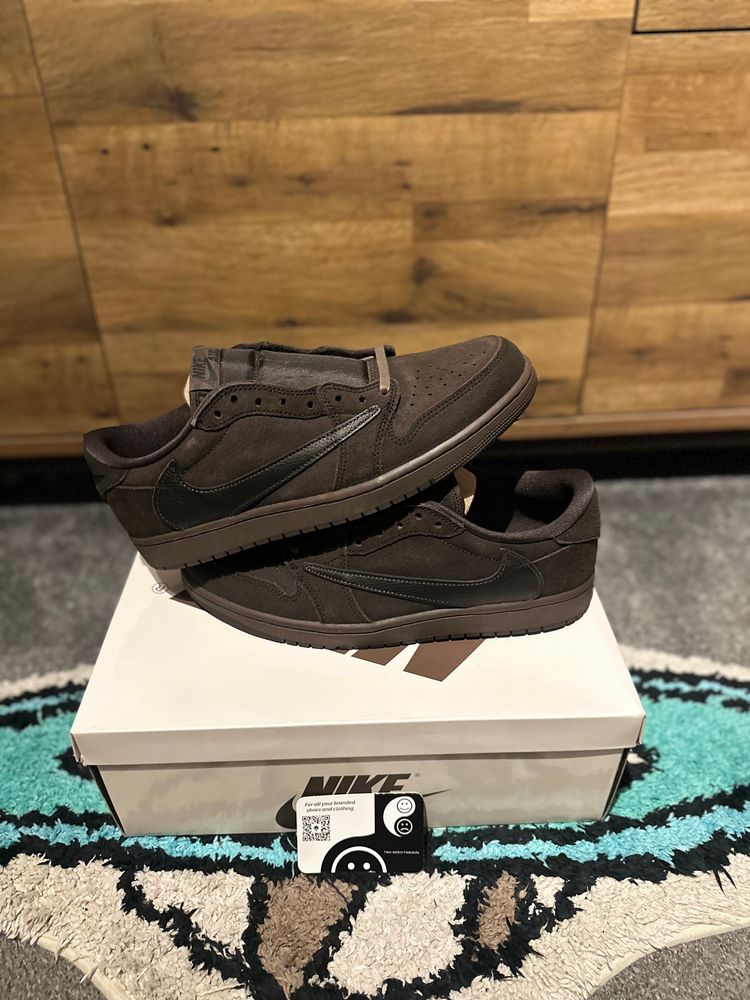 Nike Air Jordan 1 Travis Scott “Velvet Brown” image 2