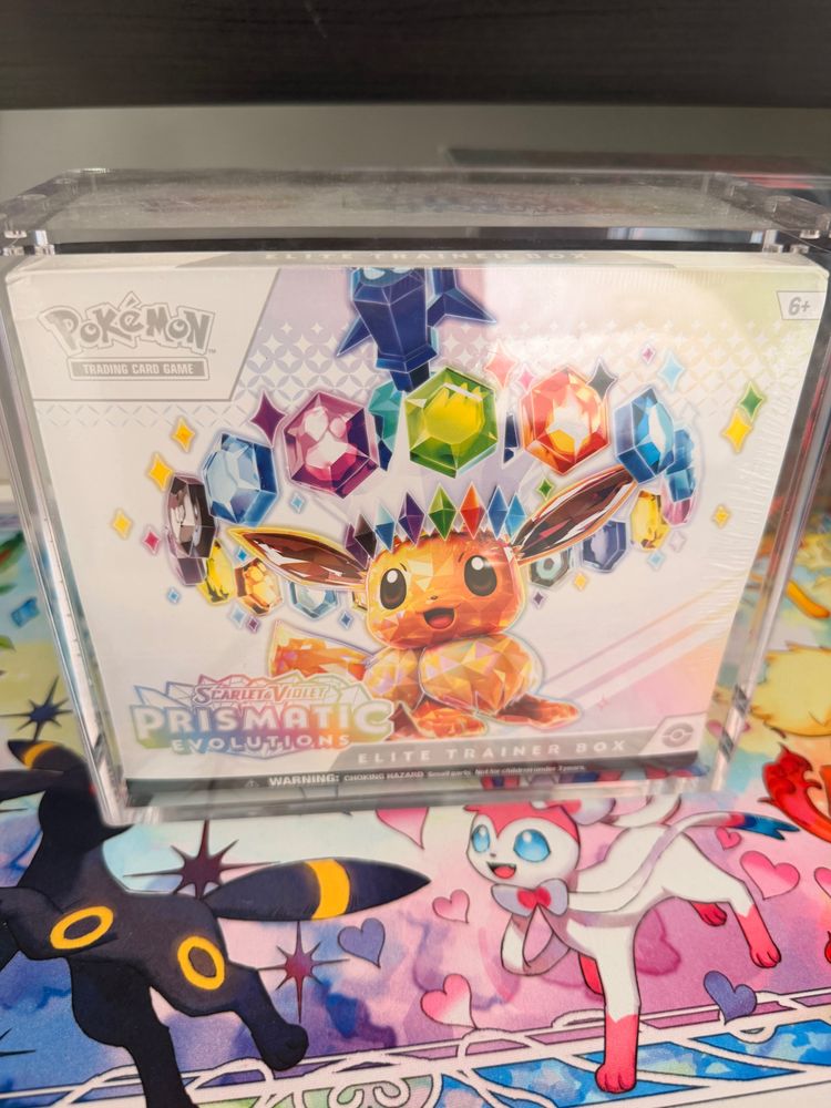  Prismatic Evolutions Etb