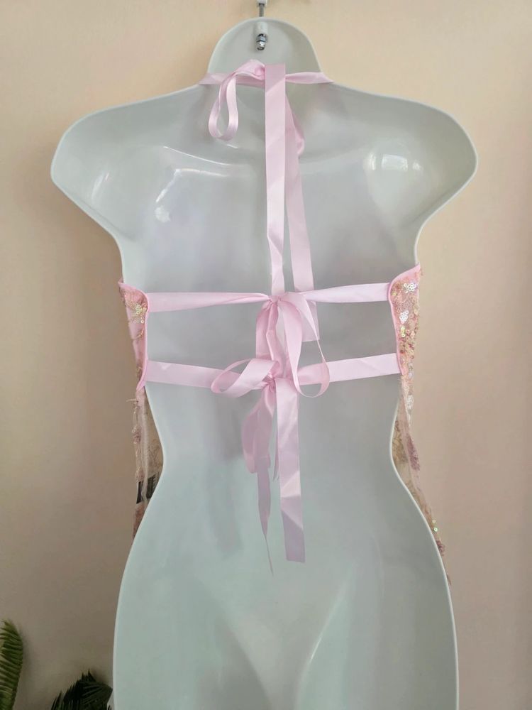 Immagine di 🌸 Shein Baby Pink Floral Sequin Fairycore/ Y2K Sheer Mesh Halter Tie-Back Top (Size L / UK 12-14) 3