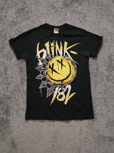 Black Graphic T-Shirt 69×47