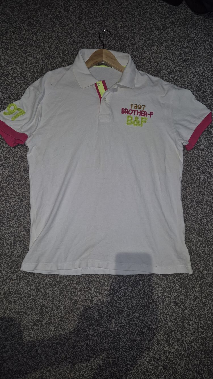 SIZED XL White Polo Shirt With Pink And Green Accents