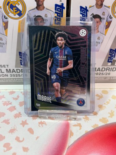 Mbaye /10 future stars black Football Trading Card