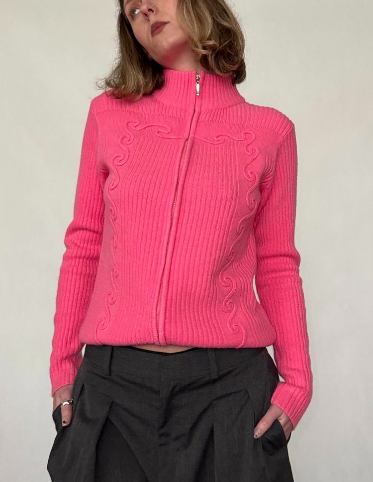 pink ribbed zip-up cotton sweater obraz 2