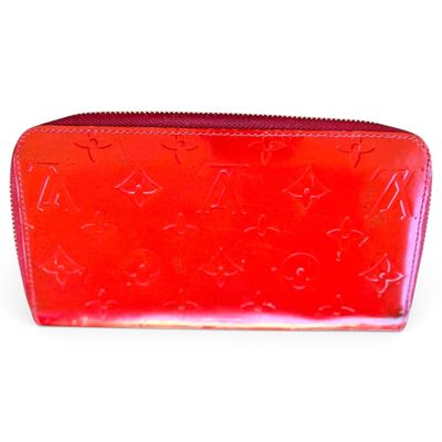Louis Vuitton Zippy coin purse for women
