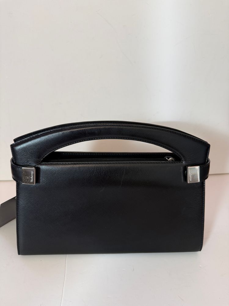 Pre-Owned Burberry Rare Clutch