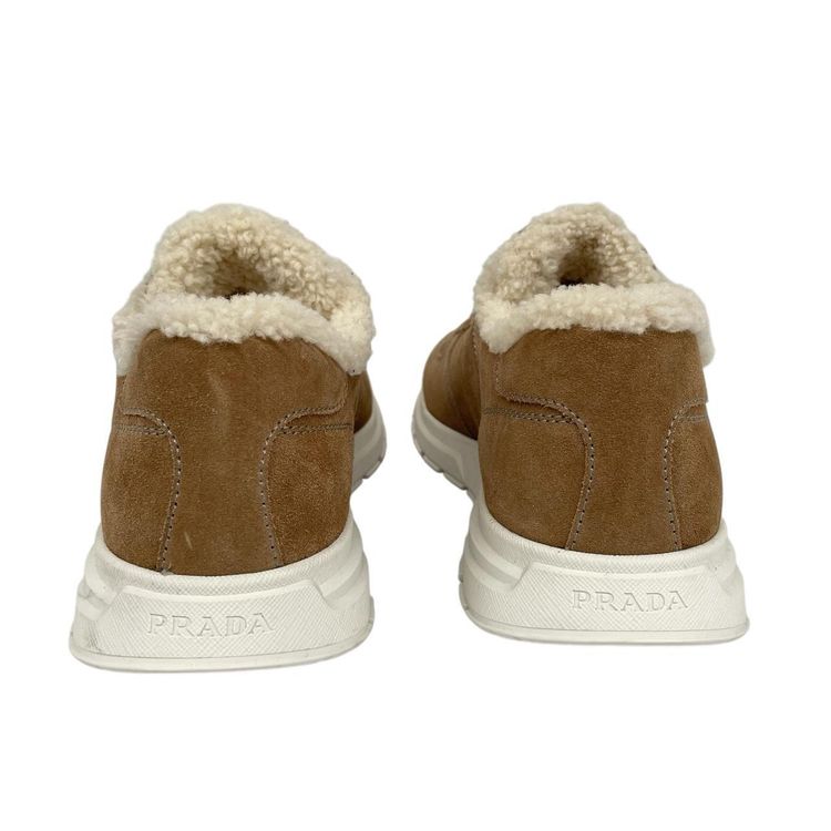 Immagine di Prada Prax Suede Trainers with Shearling Lining UK 9 7