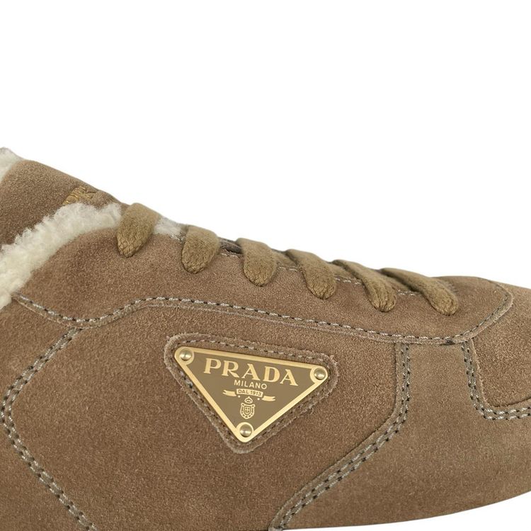 Immagine di Prada Prax Suede Trainers with Shearling Lining UK 9 3
