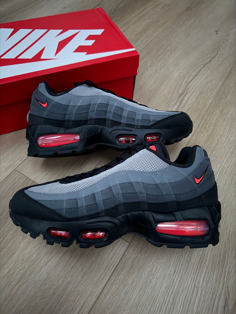 Nike Nike Sneakers product image