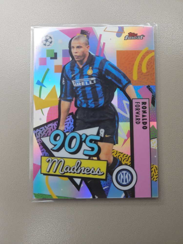 Topps 2025-26 Topps Finest 90'S Madness Ronaldo product image