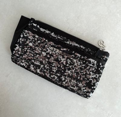 Victoria’s Secret oryginalna kopertówka cekinowa