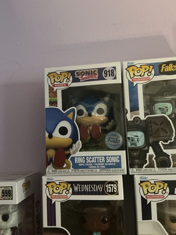 Funko Funko Pop Ring Scatter Sonic Figure product image