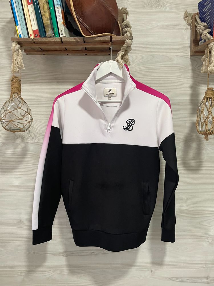 Half-Zip Pullover Sweatshirt 3