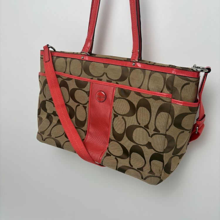 Coach Signature Monogram Canvas Baby Changing Tote Bag obraz 2