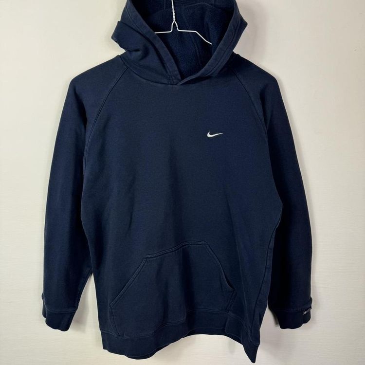 Nike swoosh hoodie navy image 1