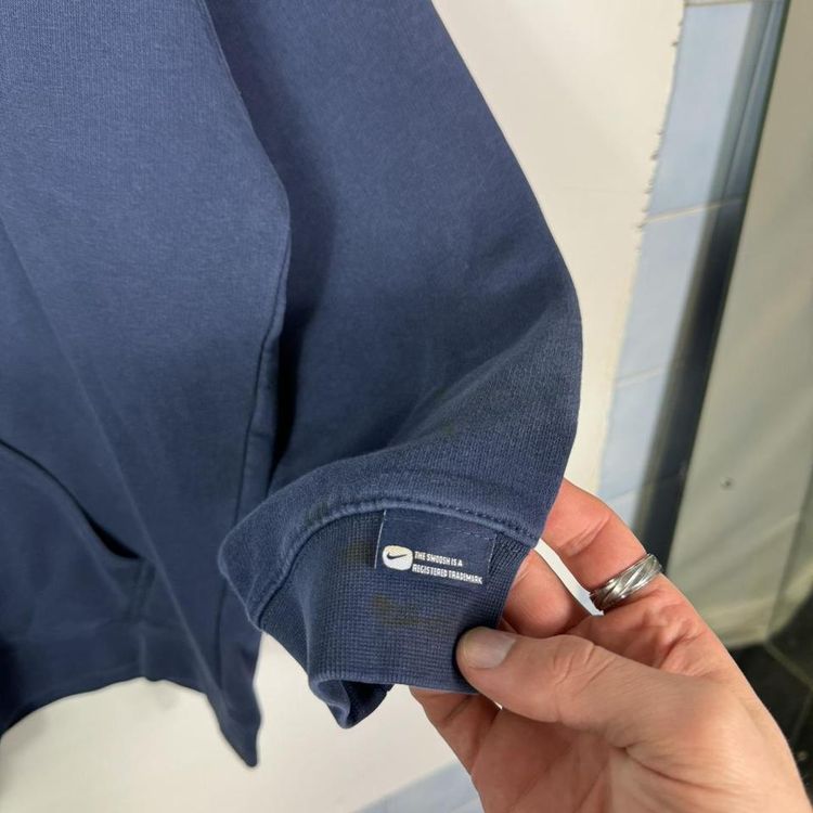 Nike swoosh hoodie navy image 2