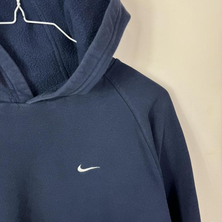 Nike swoosh hoodie navy image 4