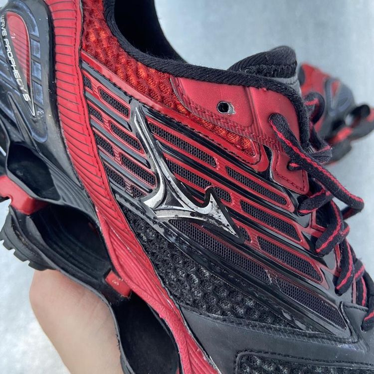 Mizuno Wave Prophecy 5 7