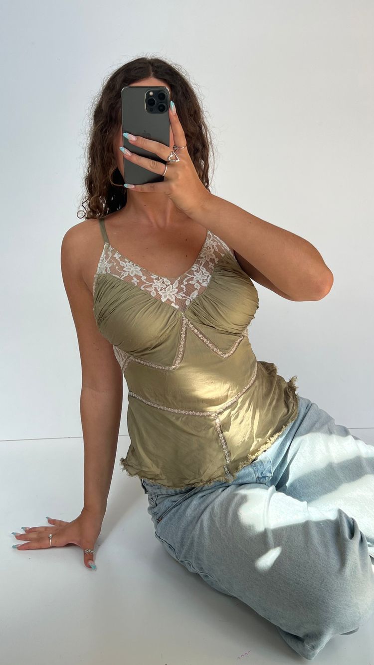 00s sage silk cami- size S 5