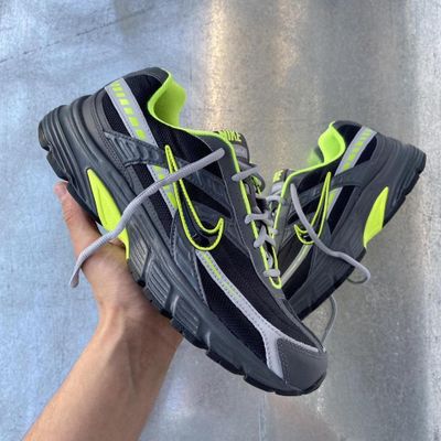 Nike Initiator 4